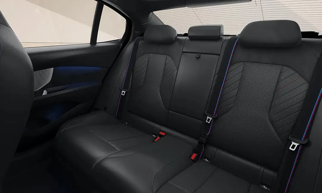 BMW 320 - Thumbnail 9