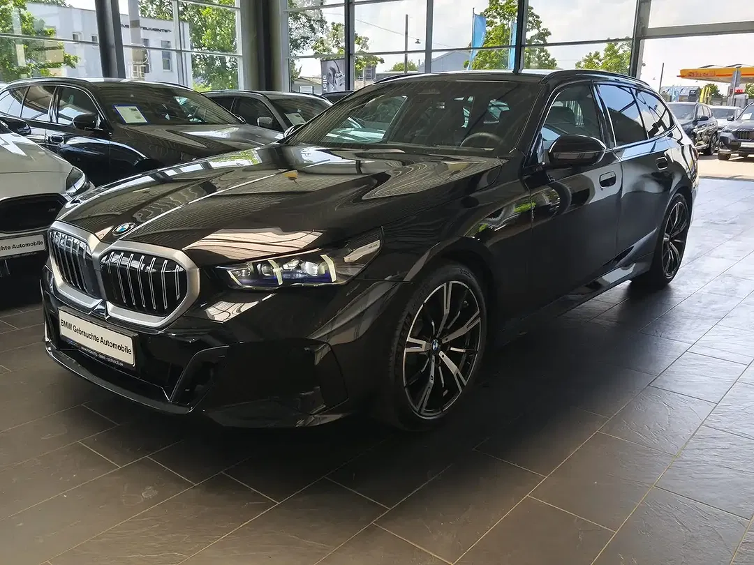 BMW 520 - Thumbnail 3