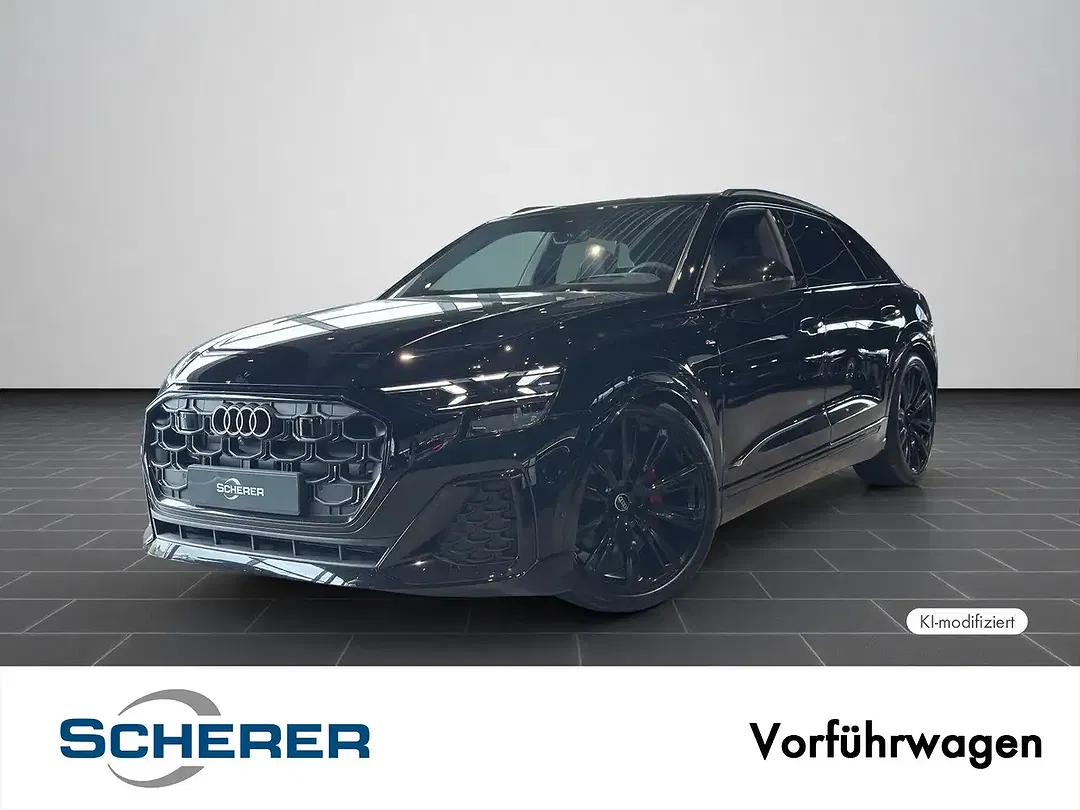 Audi Q8 - Thumbnail 1