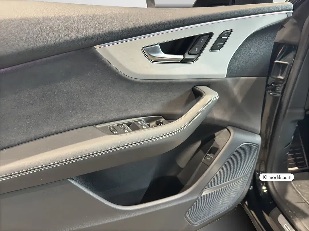 Audi Q8 - Thumbnail 10