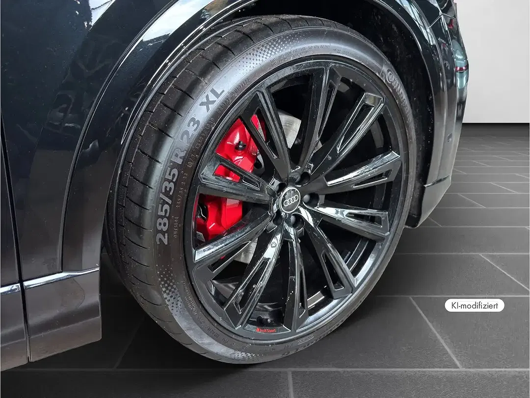 Audi Q8 - Thumbnail 5