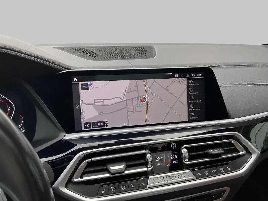 BMW X5 - Thumbnail 11