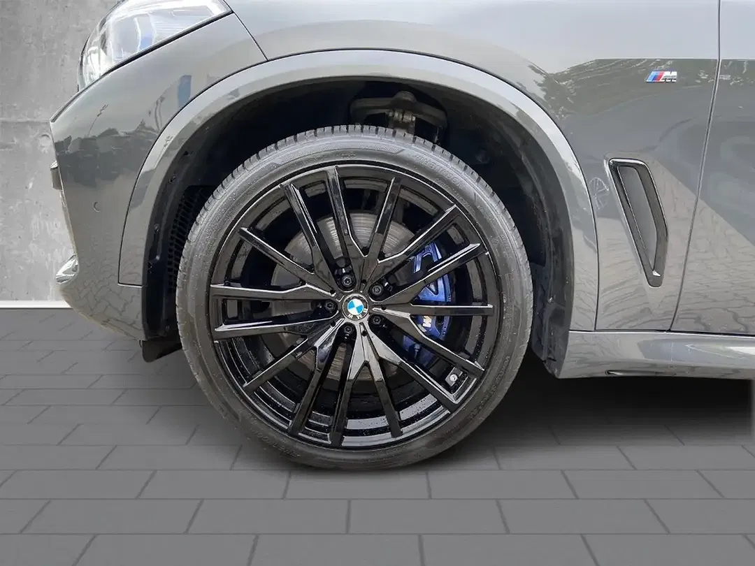 BMW X5 - Thumbnail 6