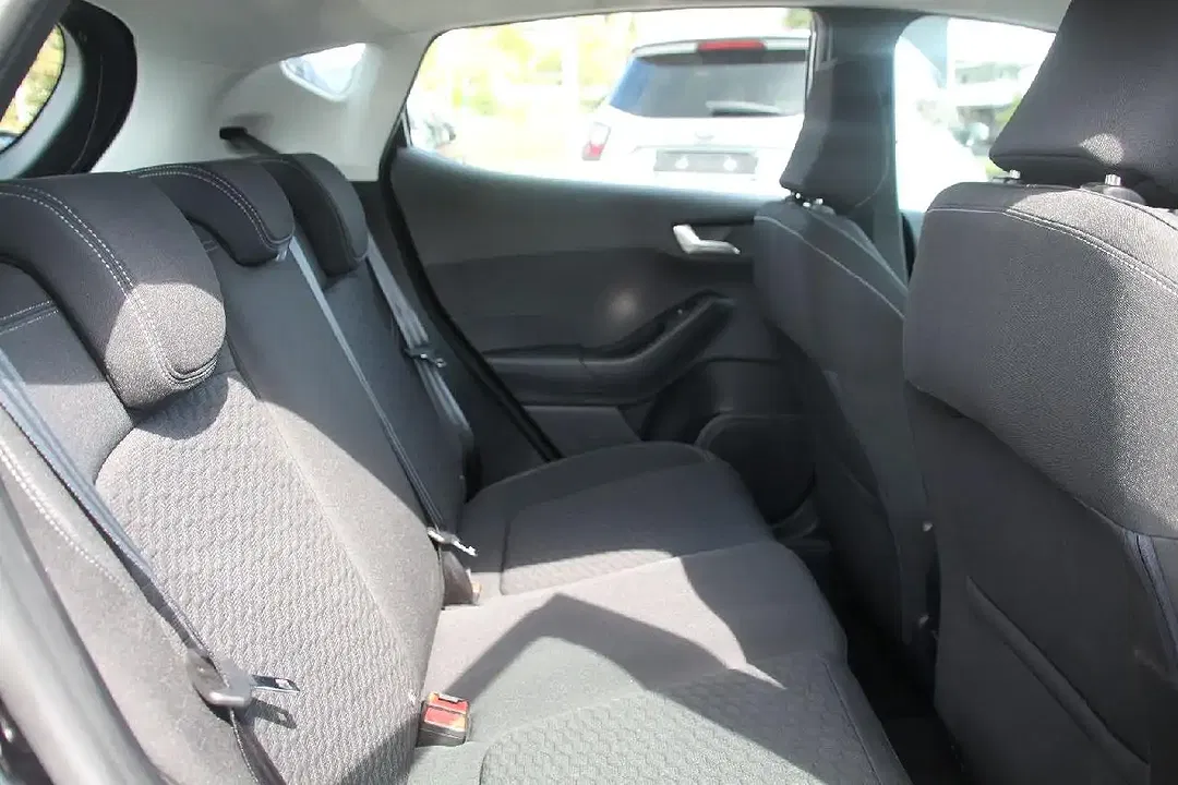 Ford Fiesta - Thumbnail 12