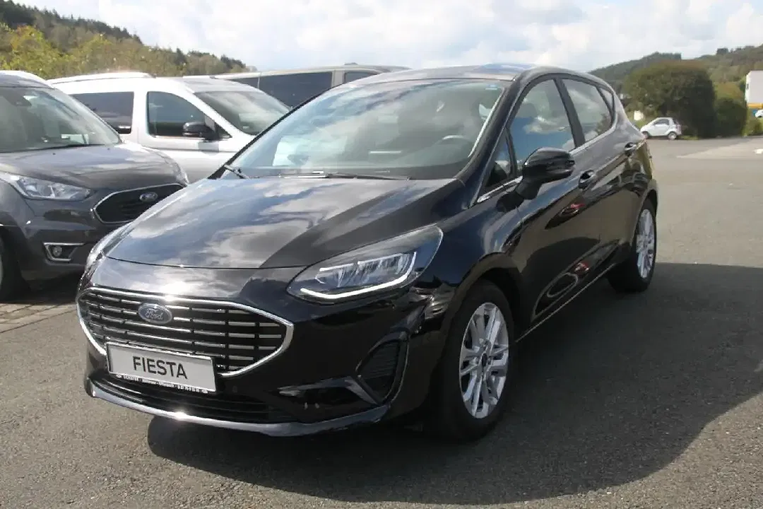 Ford Fiesta - Thumbnail 2