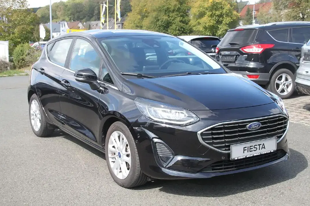 Ford Fiesta - Thumbnail 4