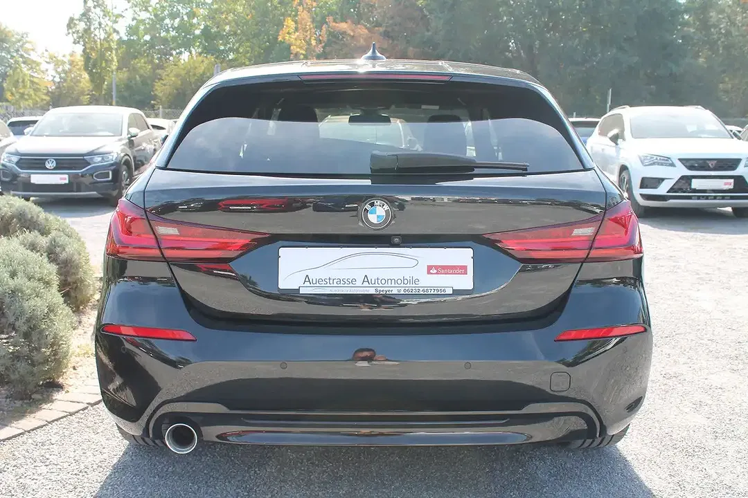 BMW 118 - Thumbnail 5