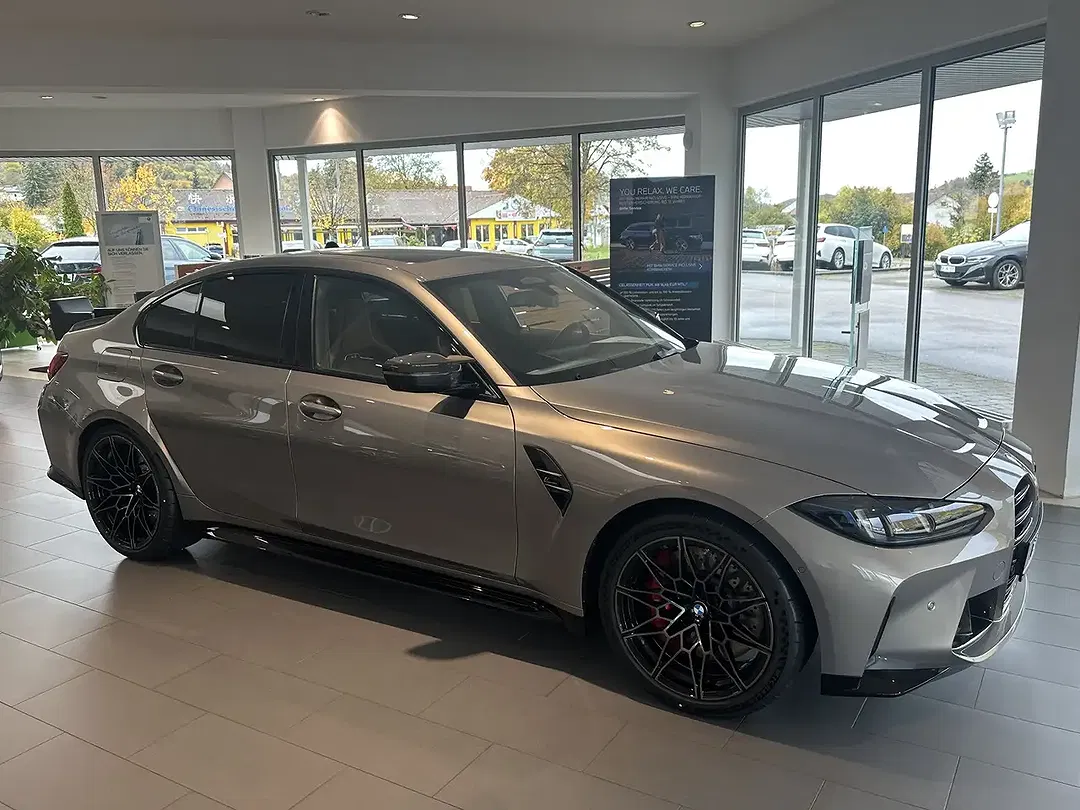 BMW M3 - Thumbnail 11