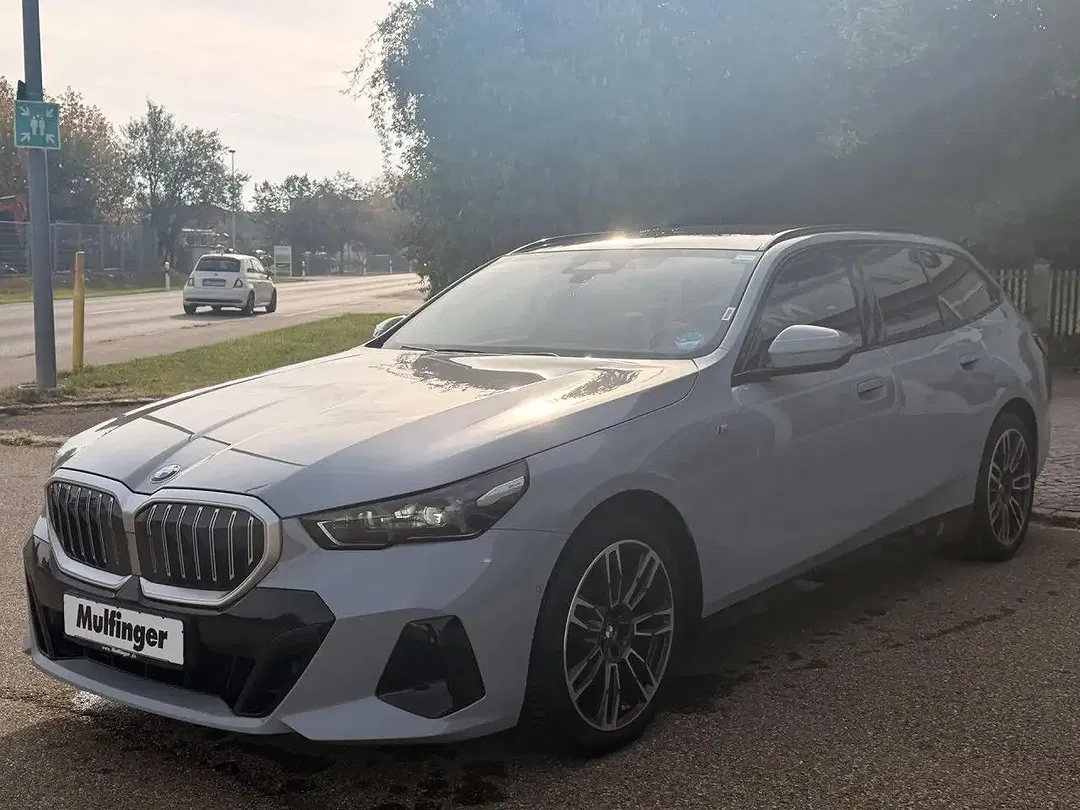 BMW 520 - Thumbnail 4