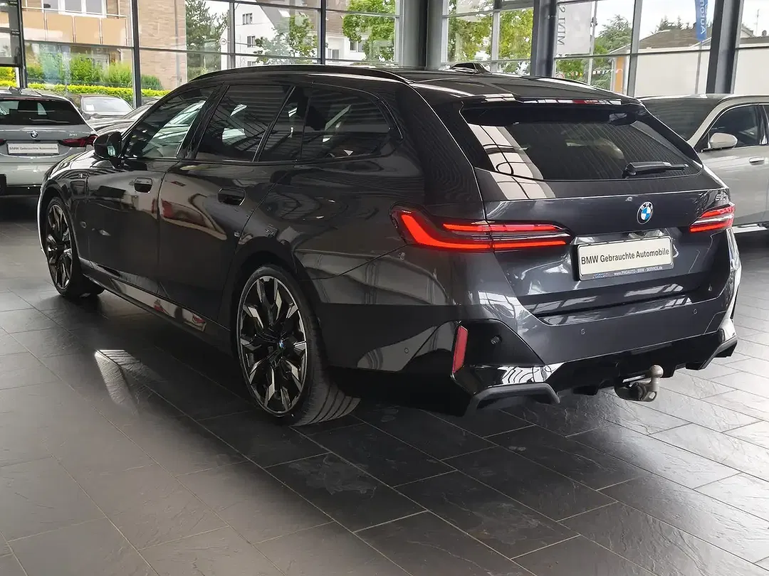 BMW 520 - Thumbnail 4