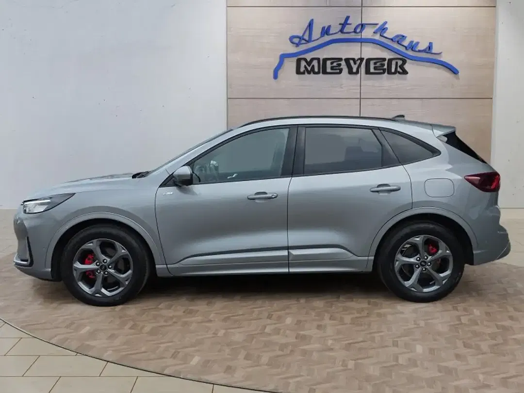 Ford Kuga - Thumbnail 2