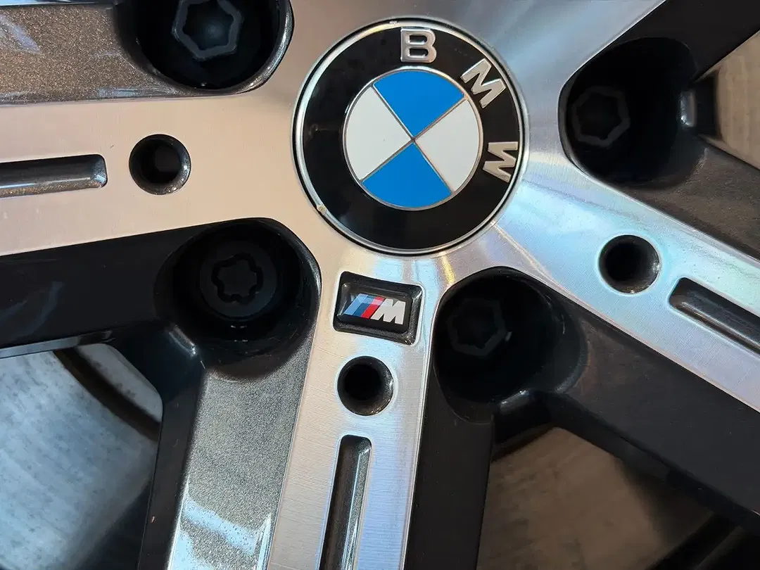 BMW X5 - Thumbnail 33