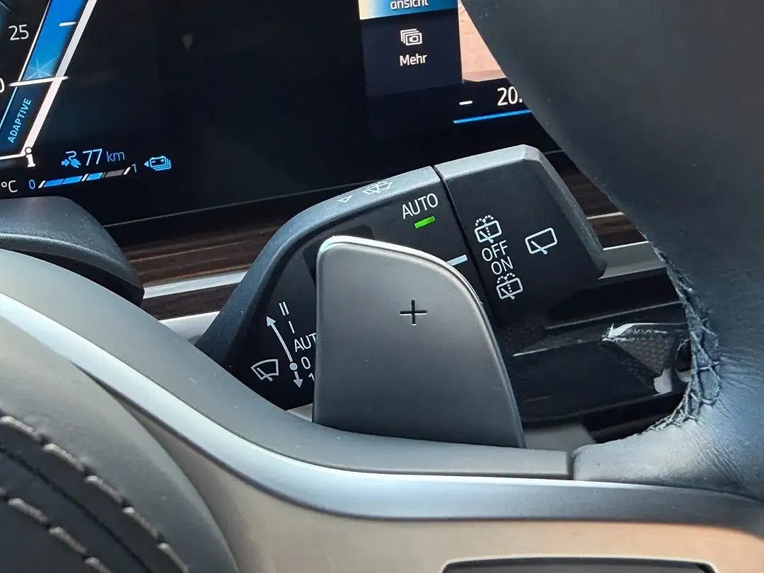 BMW X5 - Thumbnail 38