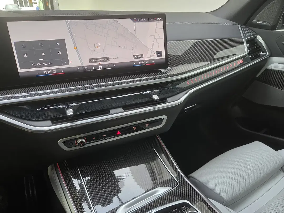 BMW X5 - Thumbnail 10
