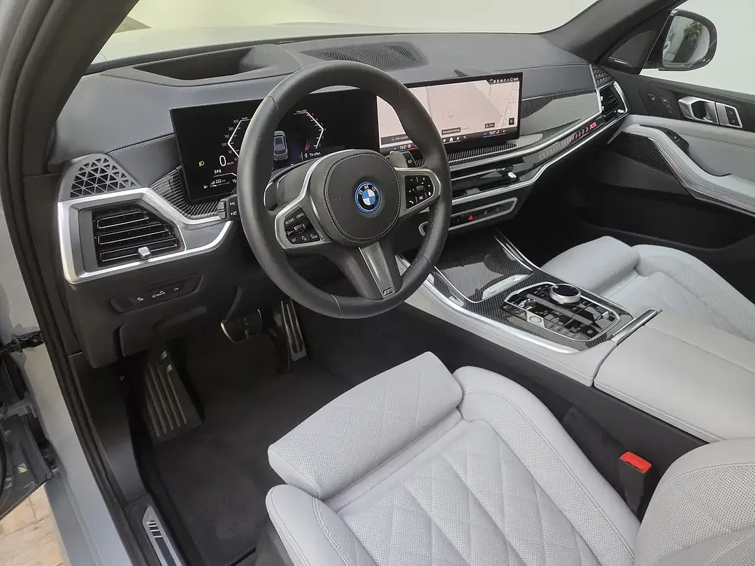 BMW X5 - Thumbnail 8