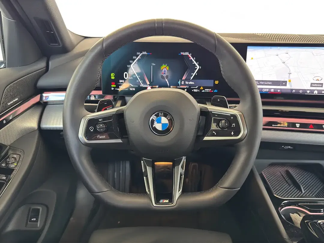 BMW 520 - Thumbnail 6