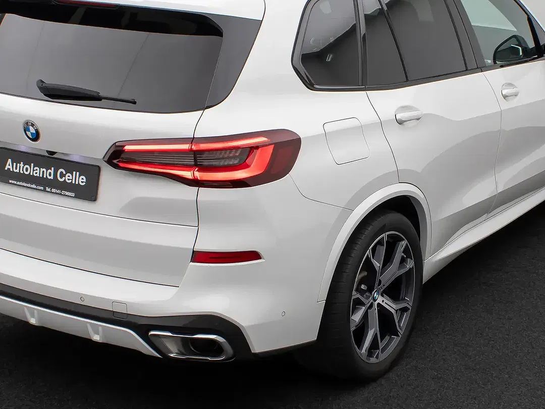 BMW X5 - Thumbnail 14