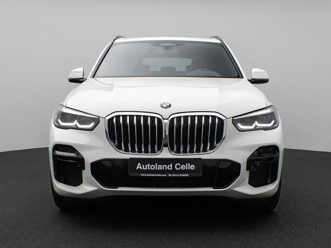 BMW X5 - Thumbnail 2