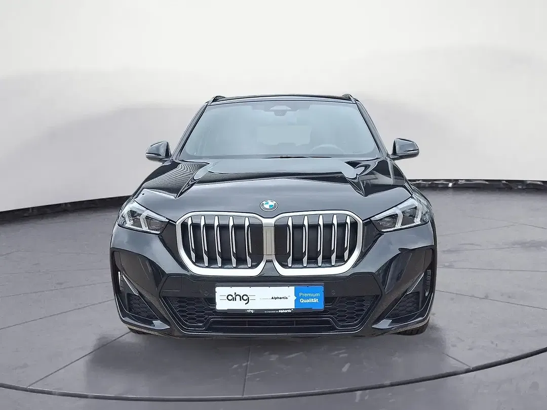 BMW X1 - Thumbnail 8