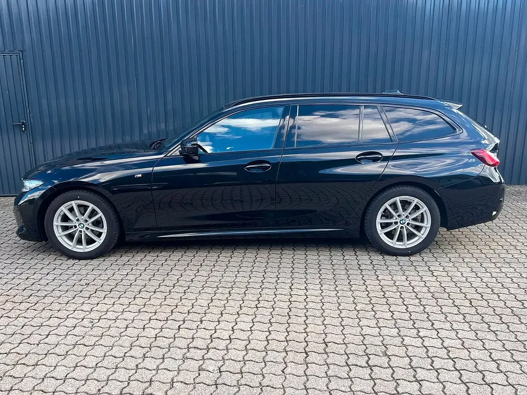 BMW 320 - Thumbnail 7