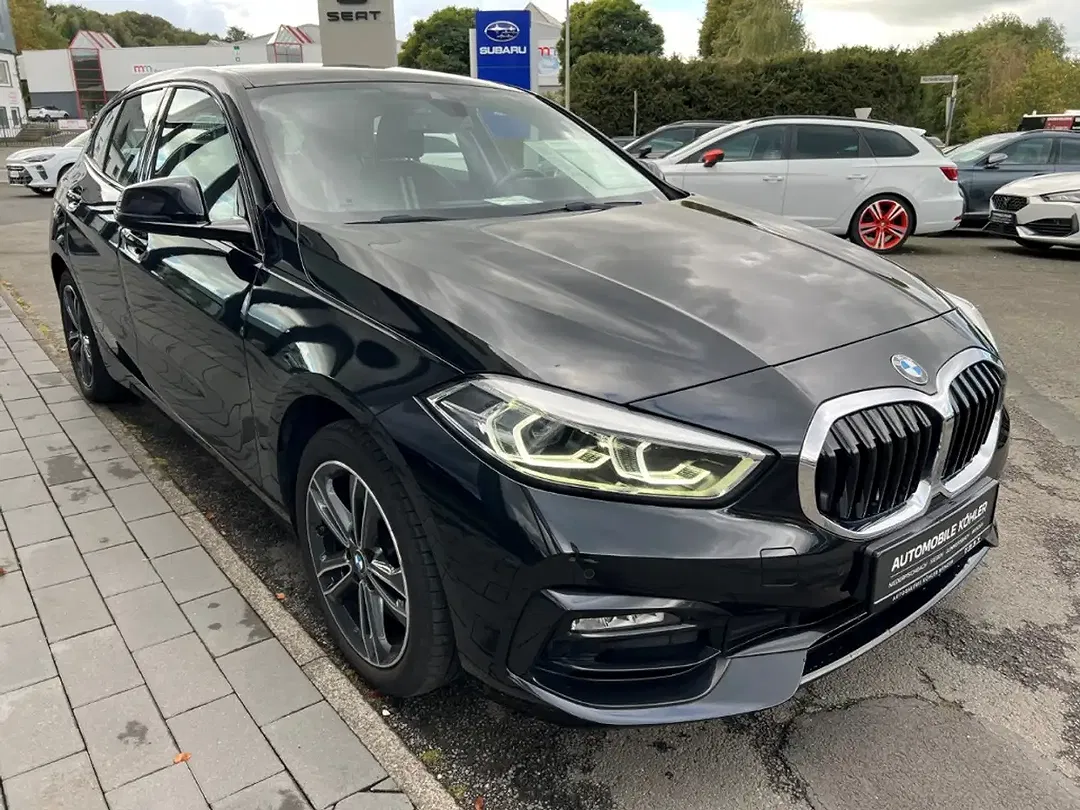 BMW 118 - Thumbnail 3
