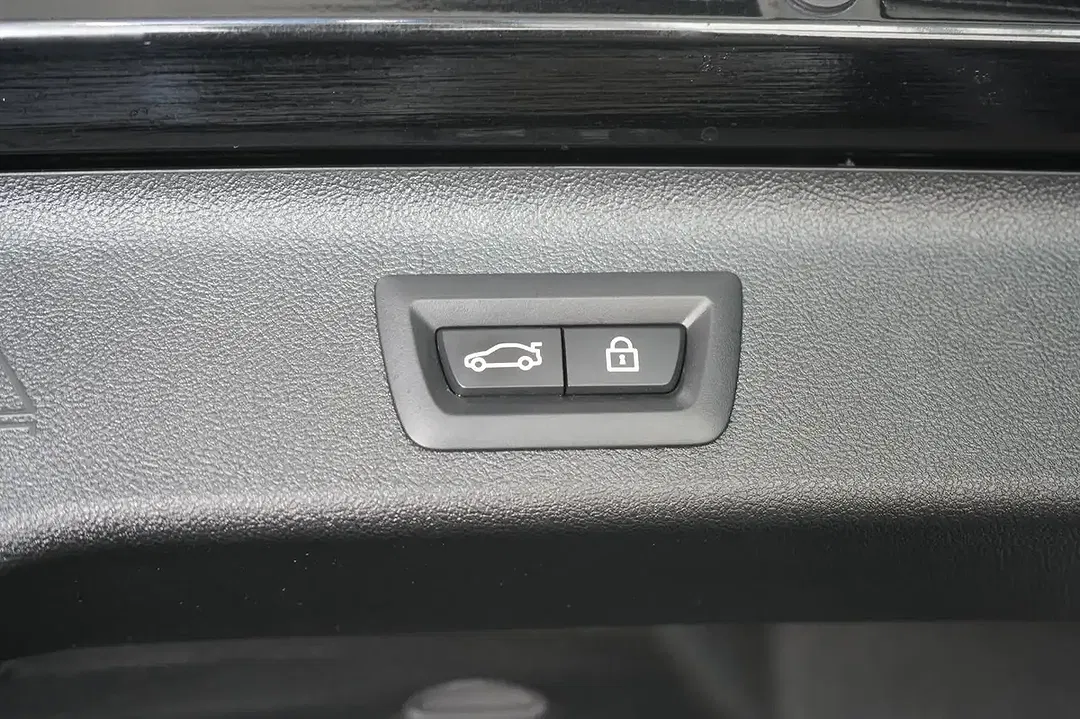 BMW 530 - Thumbnail 15