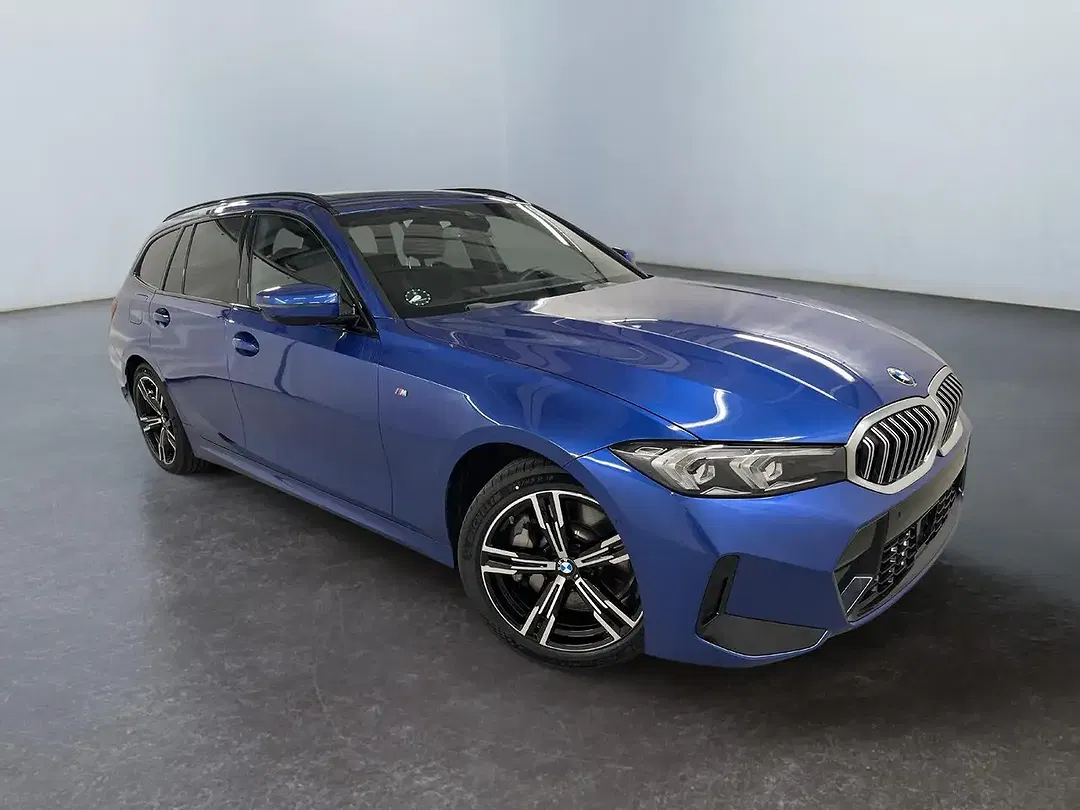 BMW 330 - Thumbnail 1