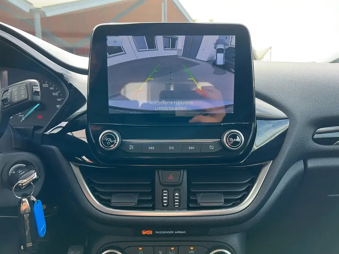 Ford Fiesta - Thumbnail 13