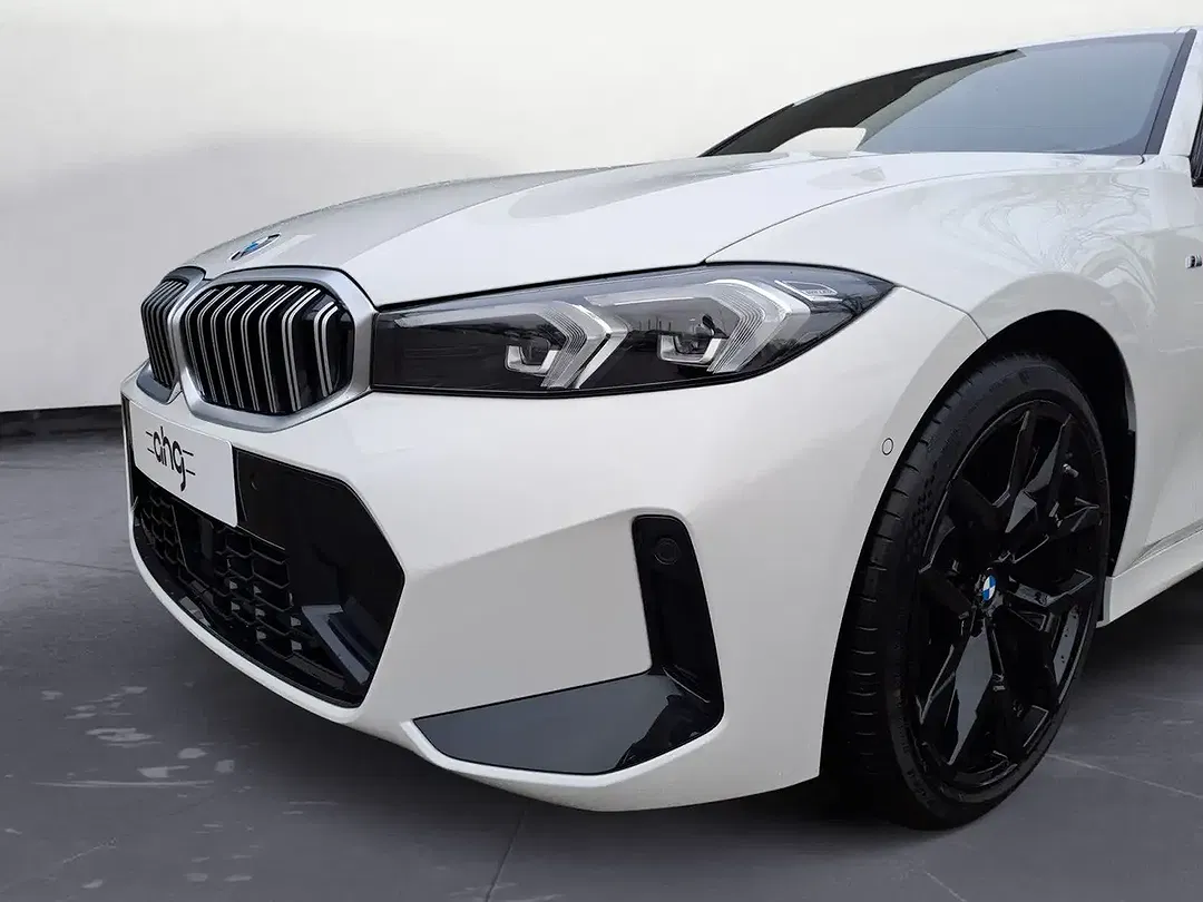 BMW 320 - Thumbnail 15
