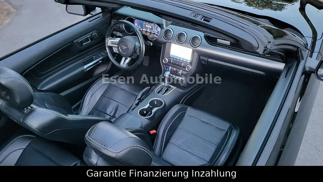 Ford Mustang - Thumbnail 11