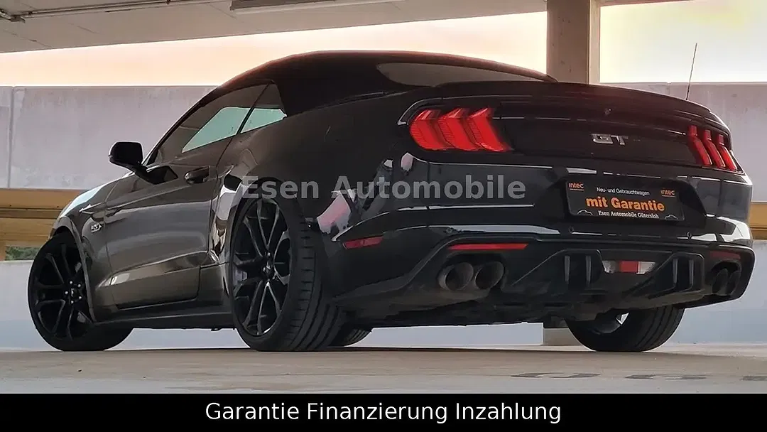 Ford Mustang - Thumbnail 5