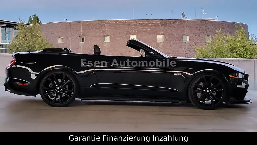 Ford Mustang - Thumbnail 8