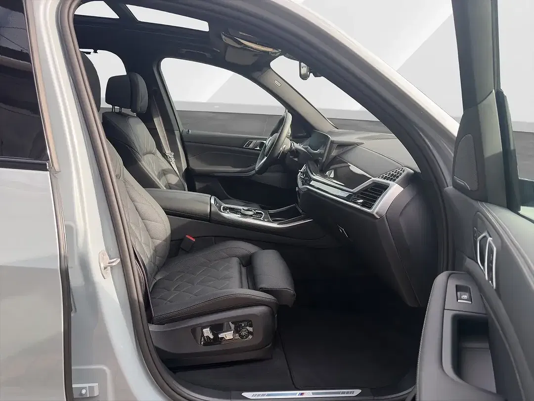 BMW X5 - Thumbnail 11
