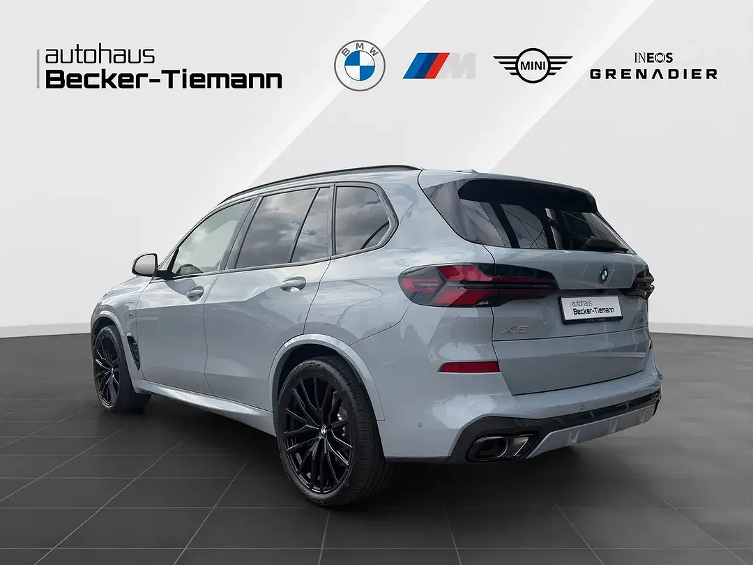 BMW X5 - Thumbnail 4