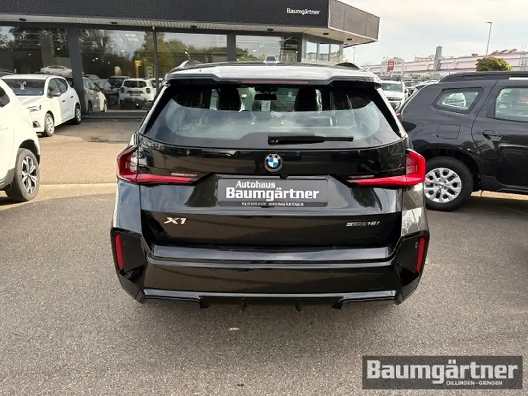 BMW X1 - Thumbnail 5