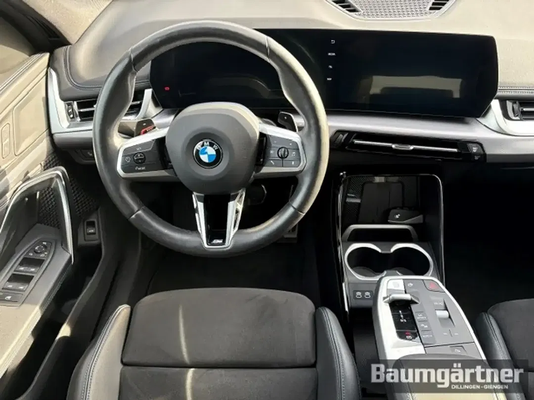 BMW X1 - Thumbnail 8