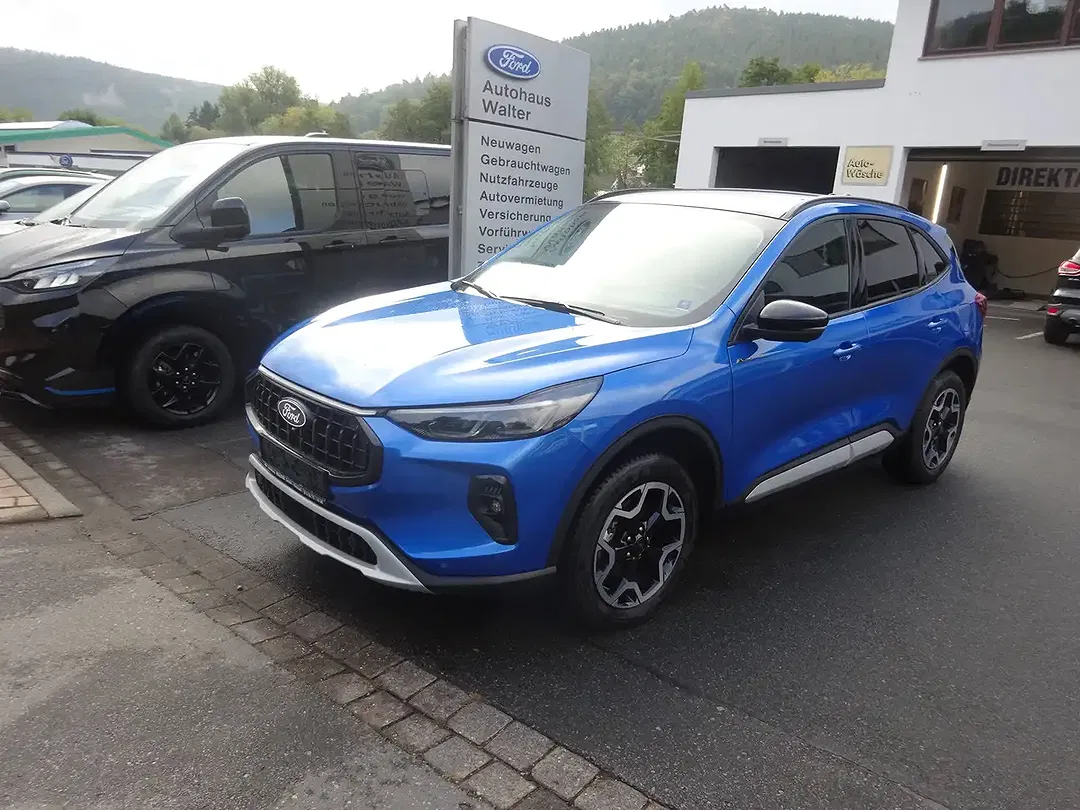 Ford Kuga - Thumbnail 1