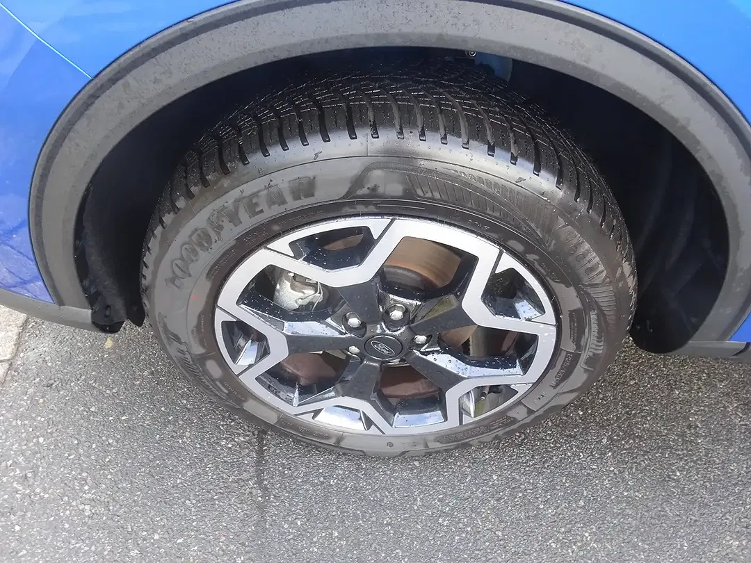 Ford Kuga - Thumbnail 3