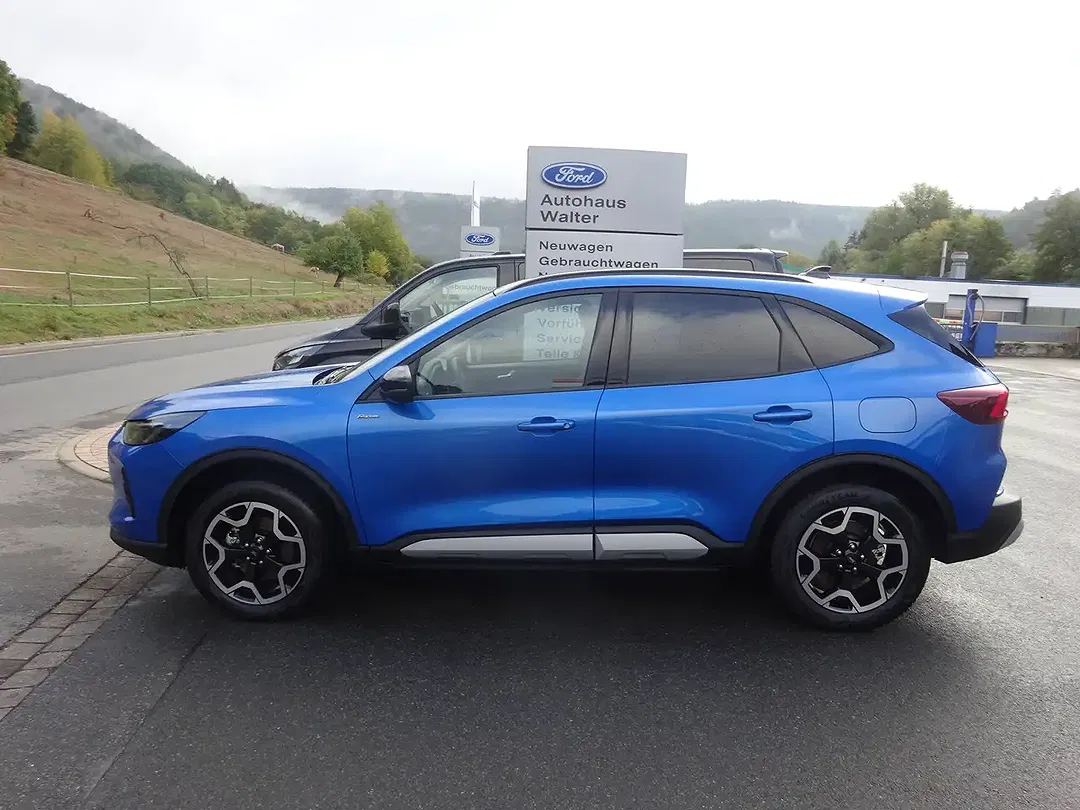 Ford Kuga - Thumbnail 4