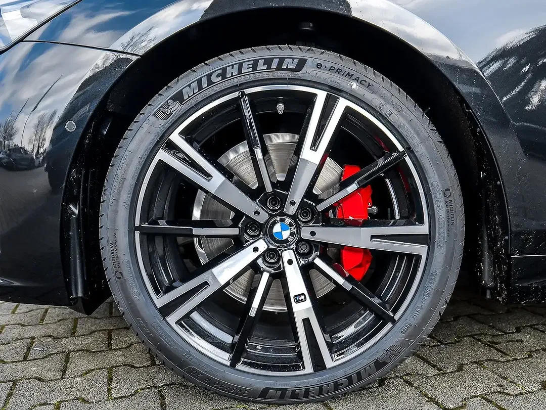 BMW 520 - Thumbnail 4