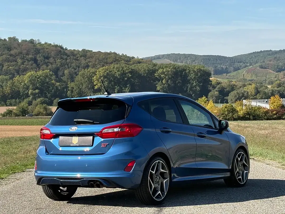 Ford Fiesta - Thumbnail 14