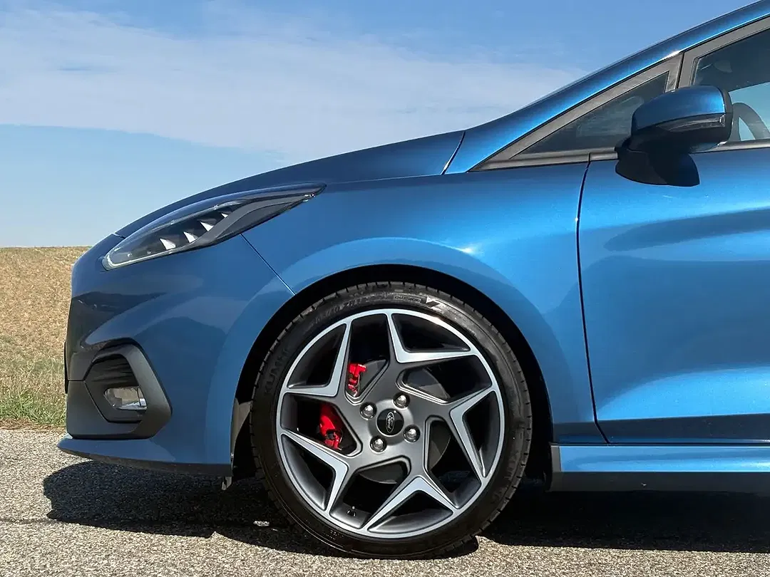 Ford Fiesta - Thumbnail 16