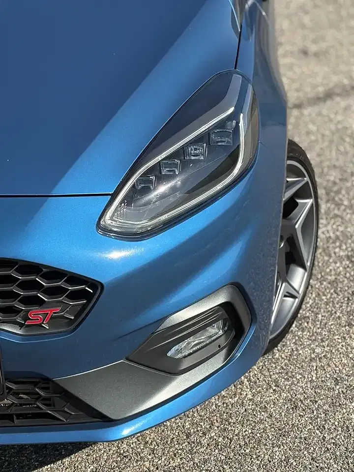 Ford Fiesta - Thumbnail 18