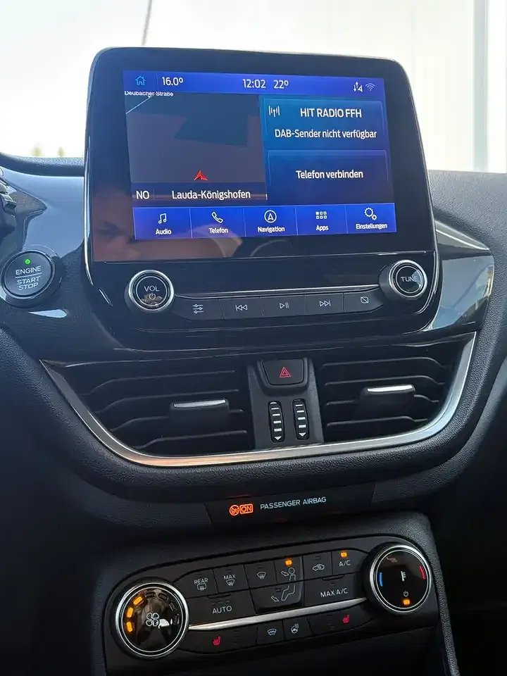 Ford Fiesta - Thumbnail 31