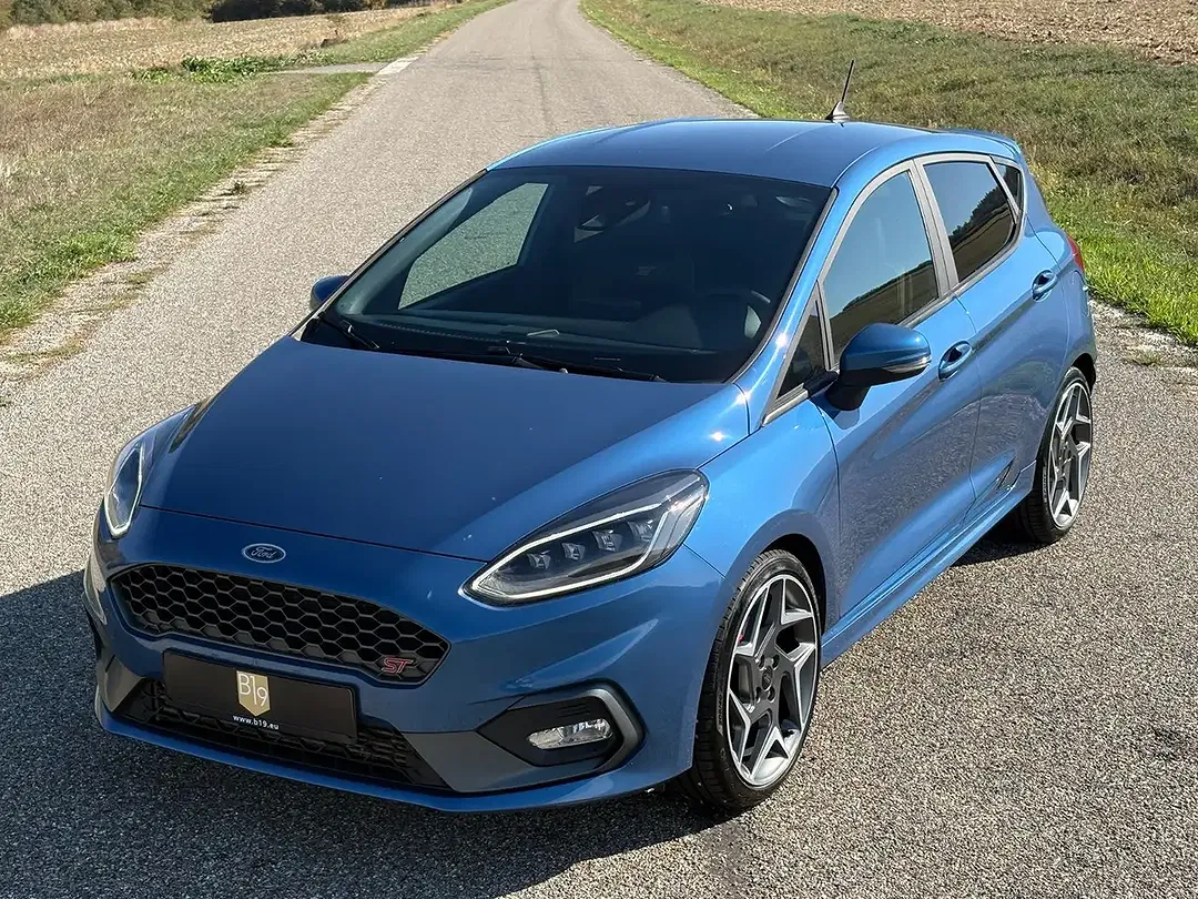 Ford Fiesta - Thumbnail 6