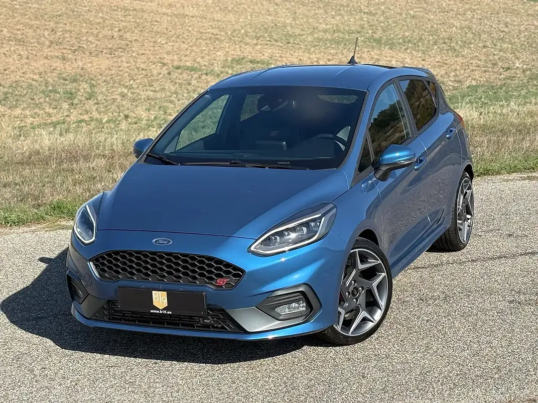 Ford Fiesta - Thumbnail 8