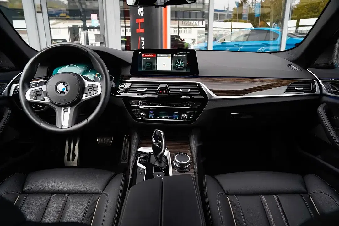 BMW 550 - Thumbnail 14