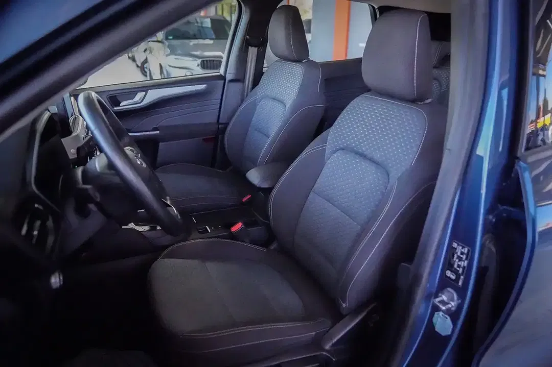Ford Kuga - Thumbnail 13