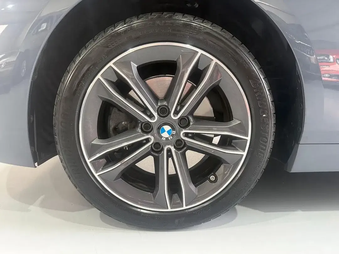 BMW 118 - Thumbnail 11
