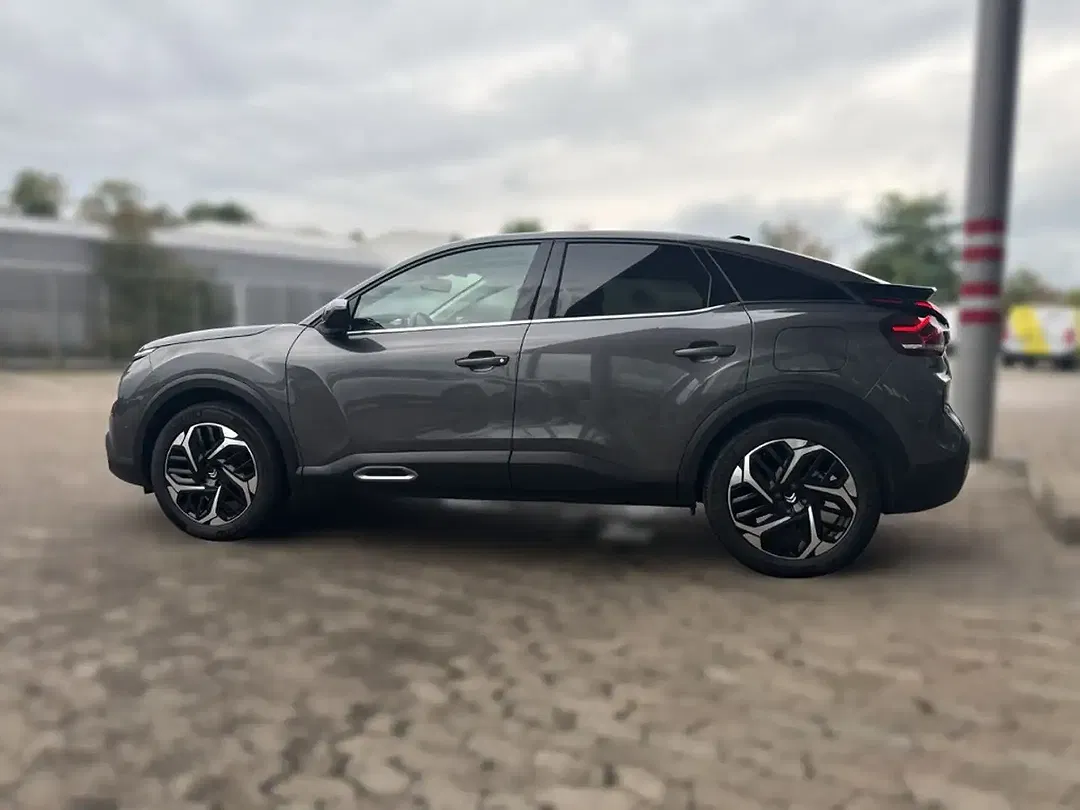 Citroen C4 - Thumbnail 3